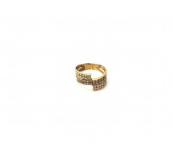 Anillo de oro